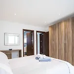 Apartamento Lily Of The Hill - 2 Bedr, 3 Bath *