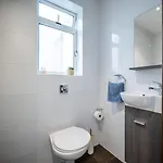 Lily Of The Hill - 2 Bedr, 3 Bath Apartamento
