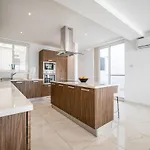 Apartamento Lily Of The Hill - 2 Bedr, 3 Bath Mellieha