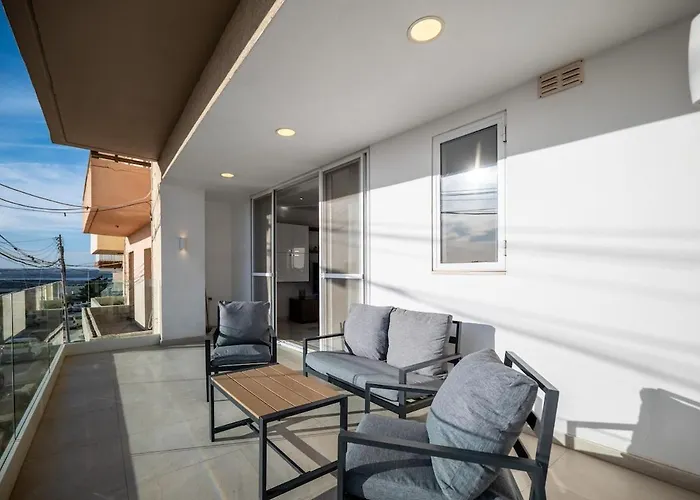 Lily Of The Hill - 2 Bedr, 3 Bath *