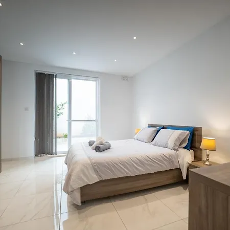 Lily Of The Hill - 2 Bedr, 3 Bath Mellieħa