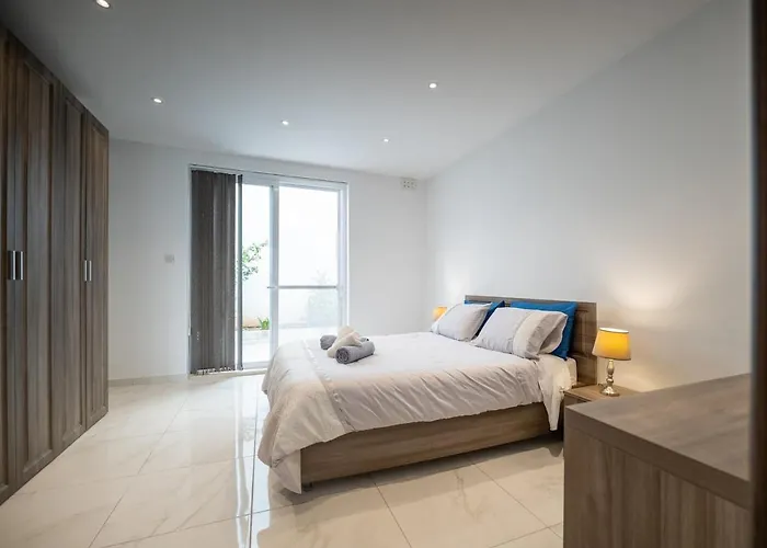 Lily Of The Hill - 2 Bedr, 3 Bath Mellieħa